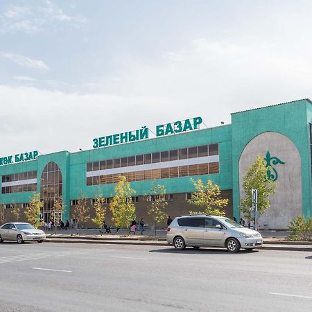 Стильная Квартира В Золотом Квадрате Almaty Ngoại thất bức ảnh